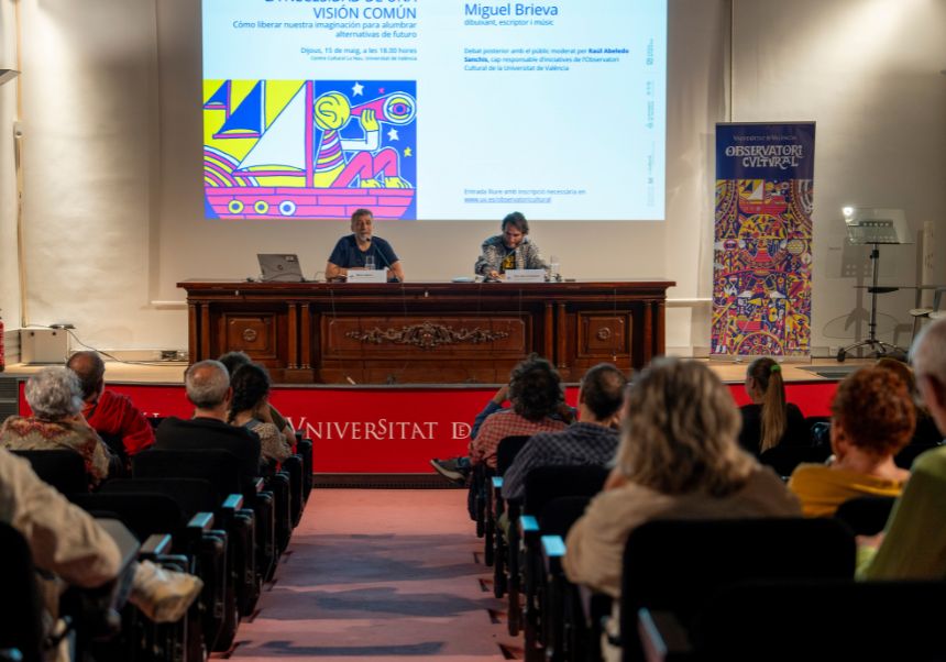 Xarrada de l'Observatori Cultural de la UV a La Nau